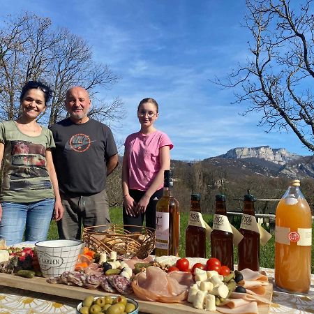 Le Perchoir Du Vercors - Panorama Sur Les Cimes Saint-André-en-Royans Kültér fotó