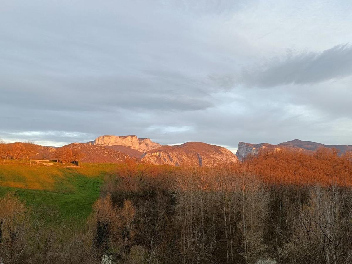 Le Perchoir Du Vercors - Panorama Sur Les Cimes Saint-André-en-Royans Kültér fotó